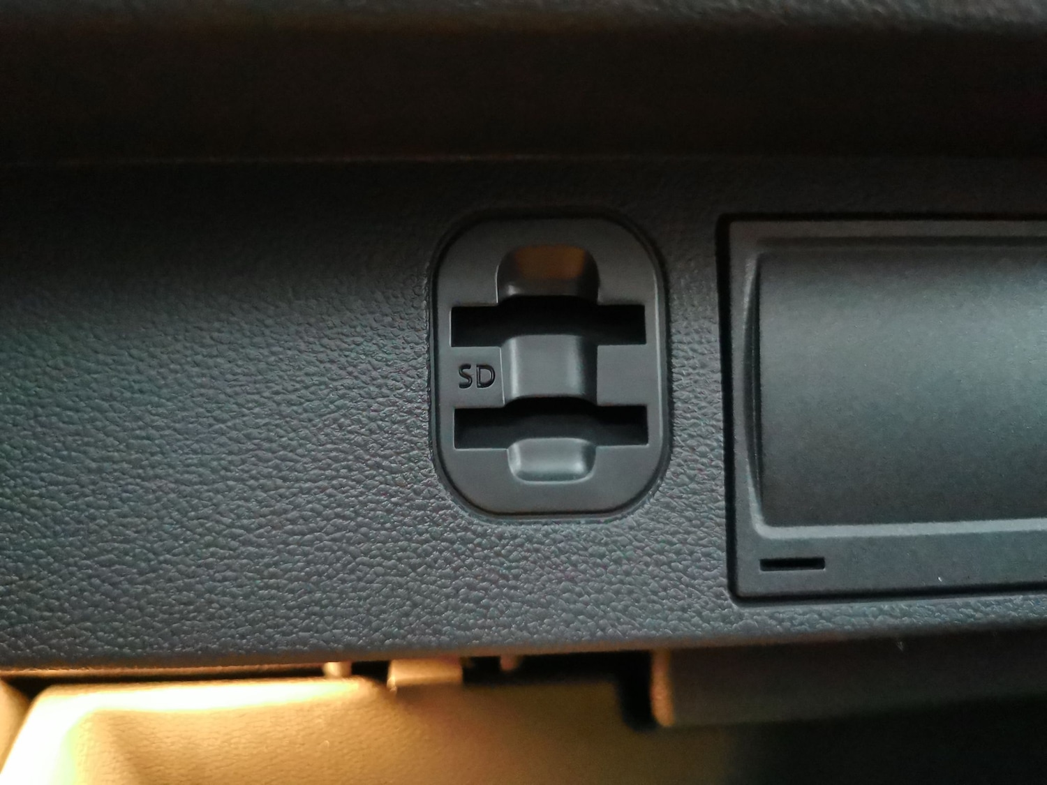 Used Volkswagen T-Roc 2023 for sale - 77740362: Photo 14