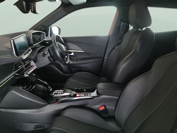 Used Peugeot 2008 2022 for sale - 78638862: Photo