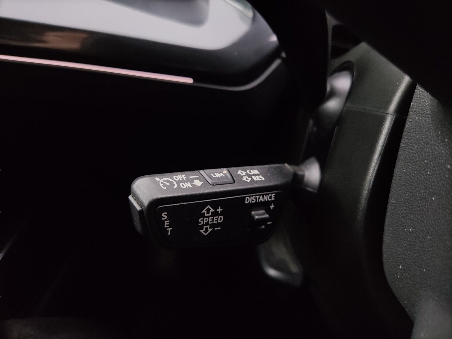 Used Audi Q4 e-tron 2023 for sale - 78025380: Photo 22