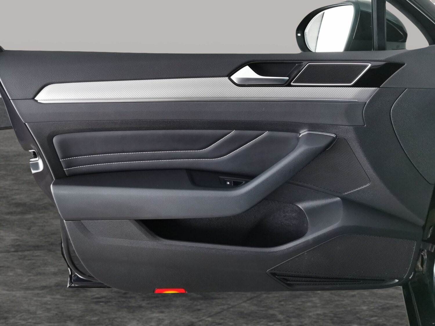 Used Volkswagen Passat 2023 for sale - 77810669: Photo 25