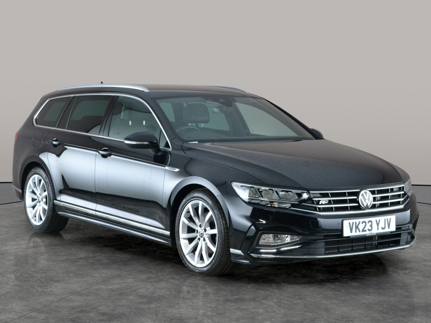 Used Volkswagen Passat 2023 for sale - 77810669: Photo 8