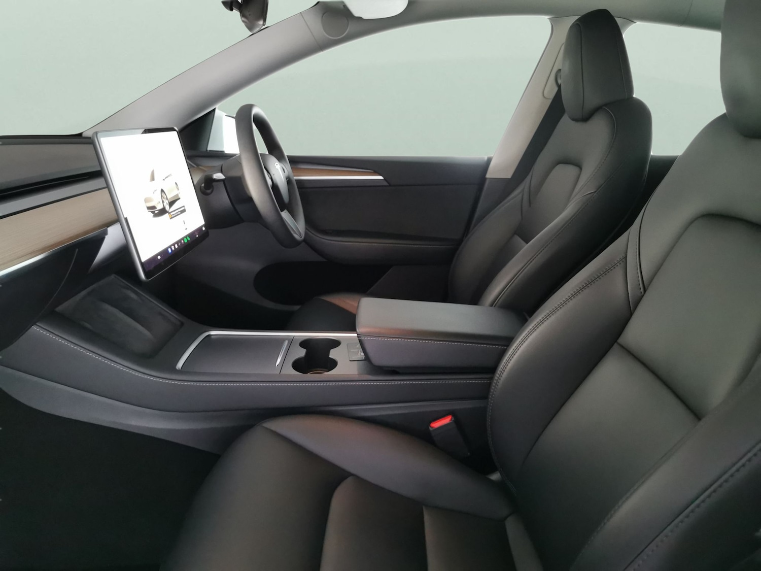 Used Tesla Model Y 2024 for sale - 78079259: Photo 4