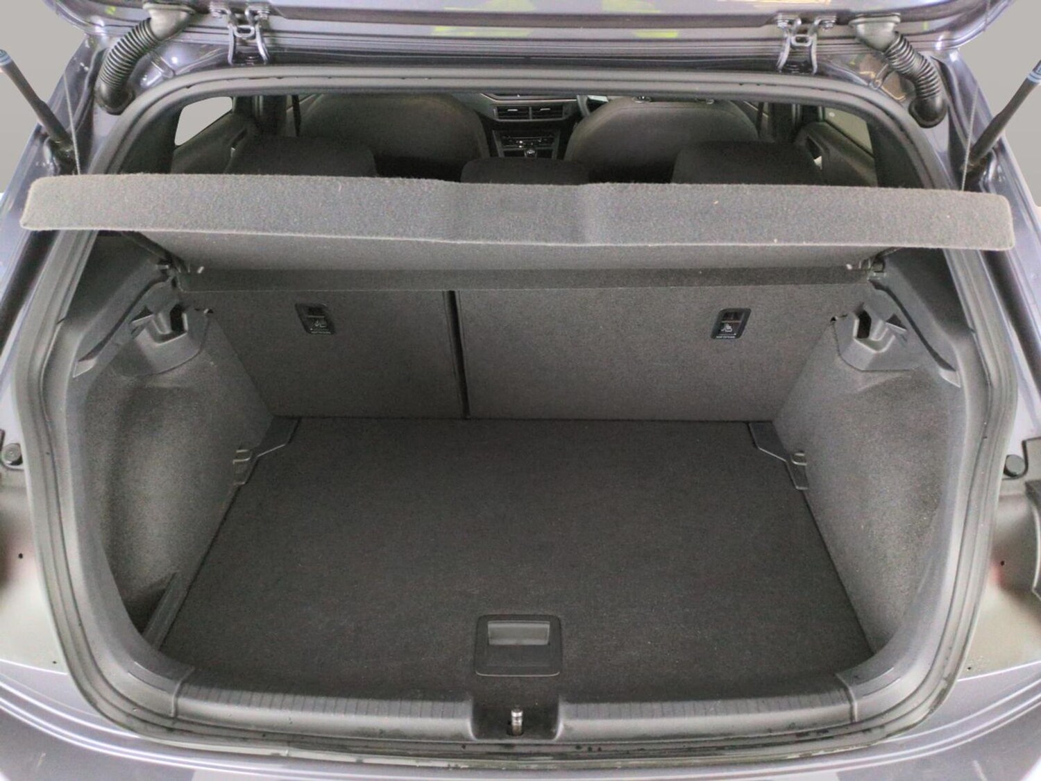 Used Volkswagen Polo 2023 for sale - 77894237: Photo 32