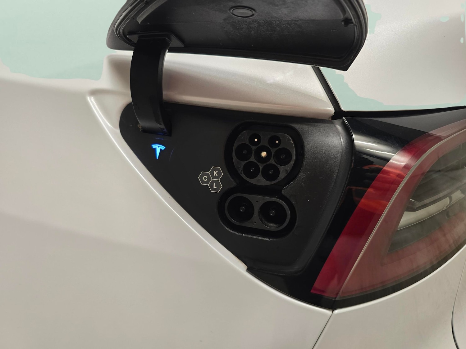 Used Tesla Model Y 2024 for sale - 76540352: Photo 30