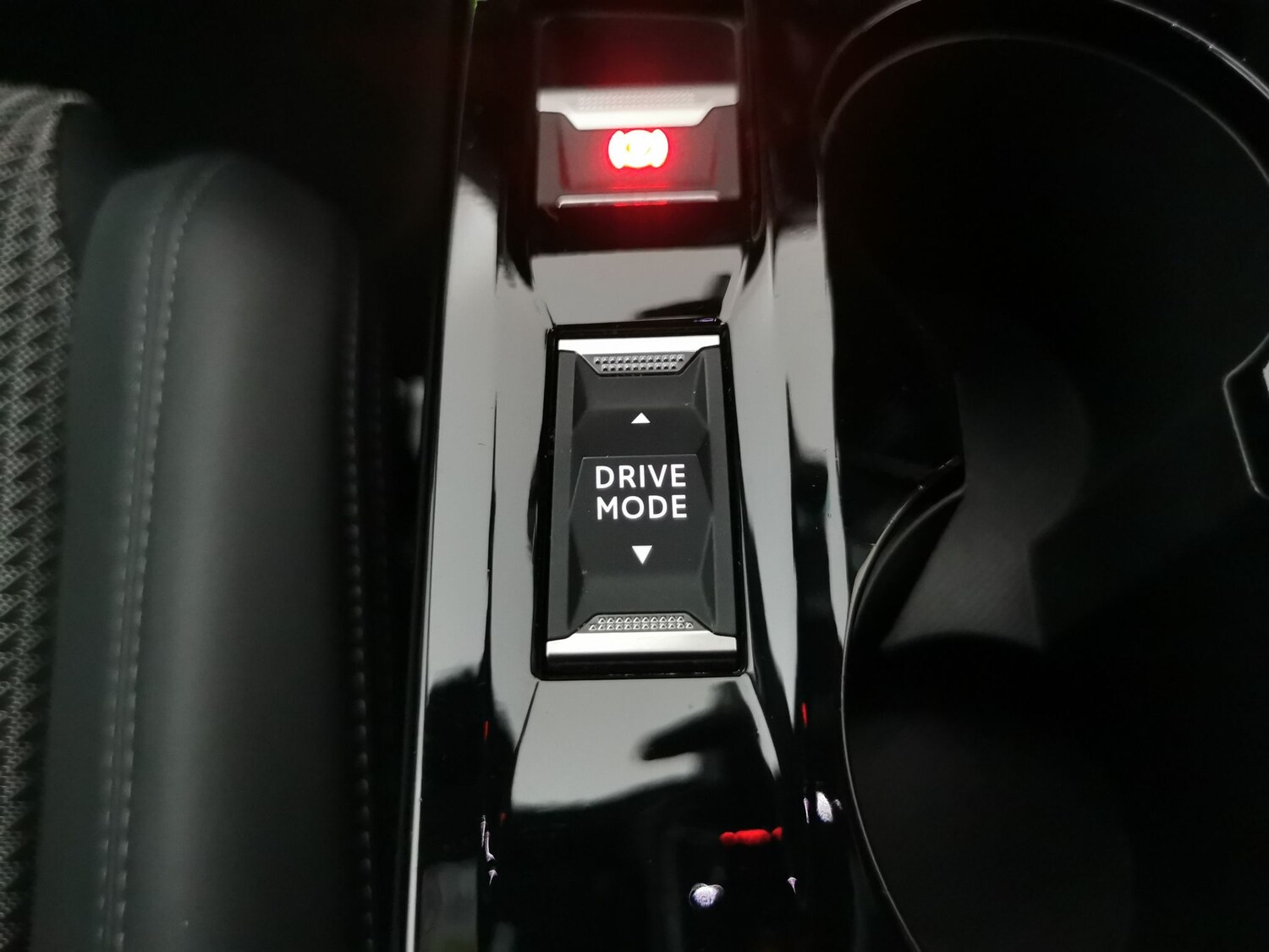 Used Peugeot 2008 2022 for sale - 77983199: Photo 17