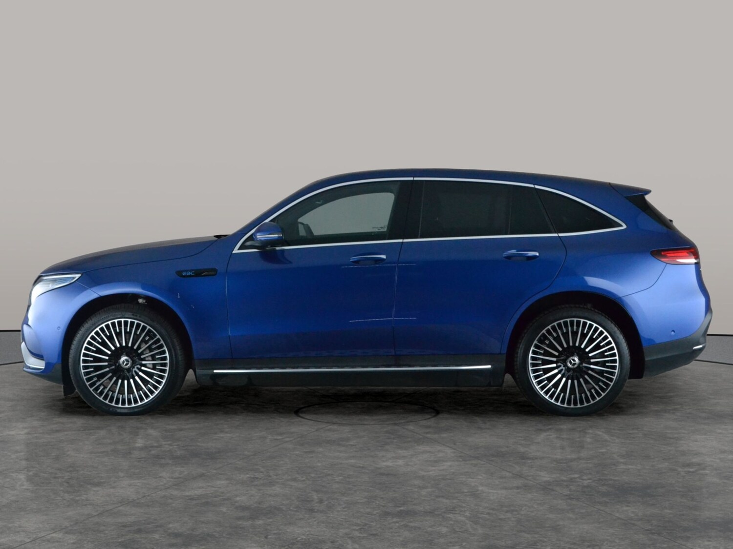 Used Mercedes-Benz EQC 2023 for sale - 77797923: Photo 15