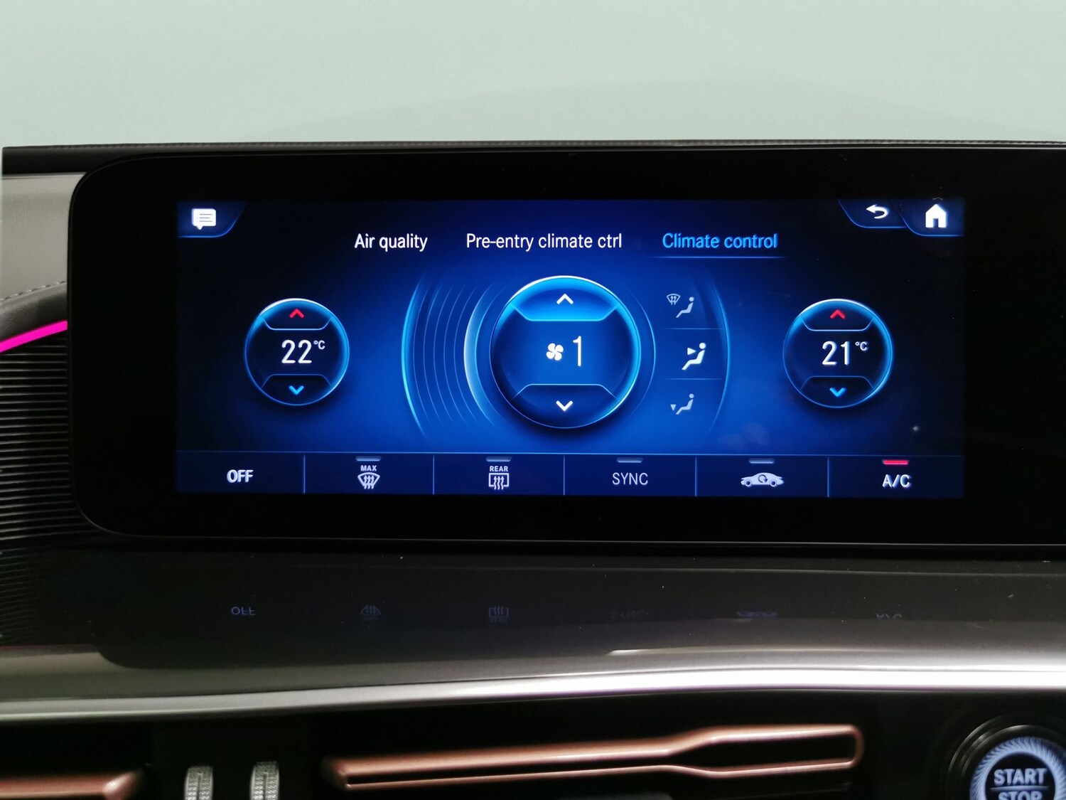 Used Mercedes-Benz EQC 2023 for sale - 77797923: Photo 18