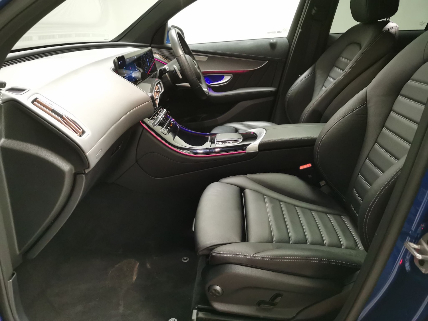 Used Mercedes-Benz EQC 2023 for sale - 77797923: Photo 4