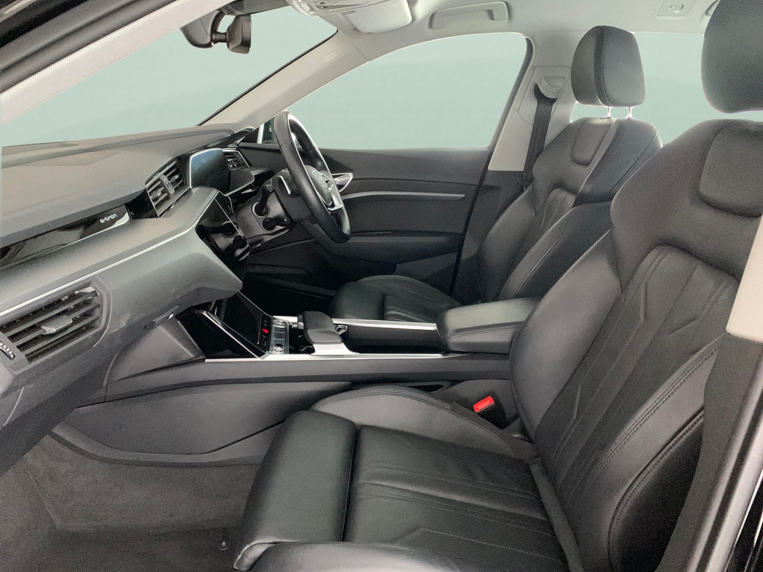 Used Audi e-tron 2020 for sale - 76928360: Photo 4