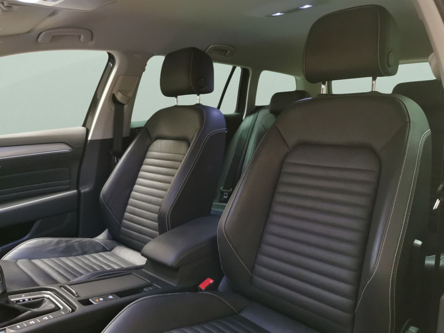 Used Volkswagen Passat 2021 for sale - 77476793: Photo 6