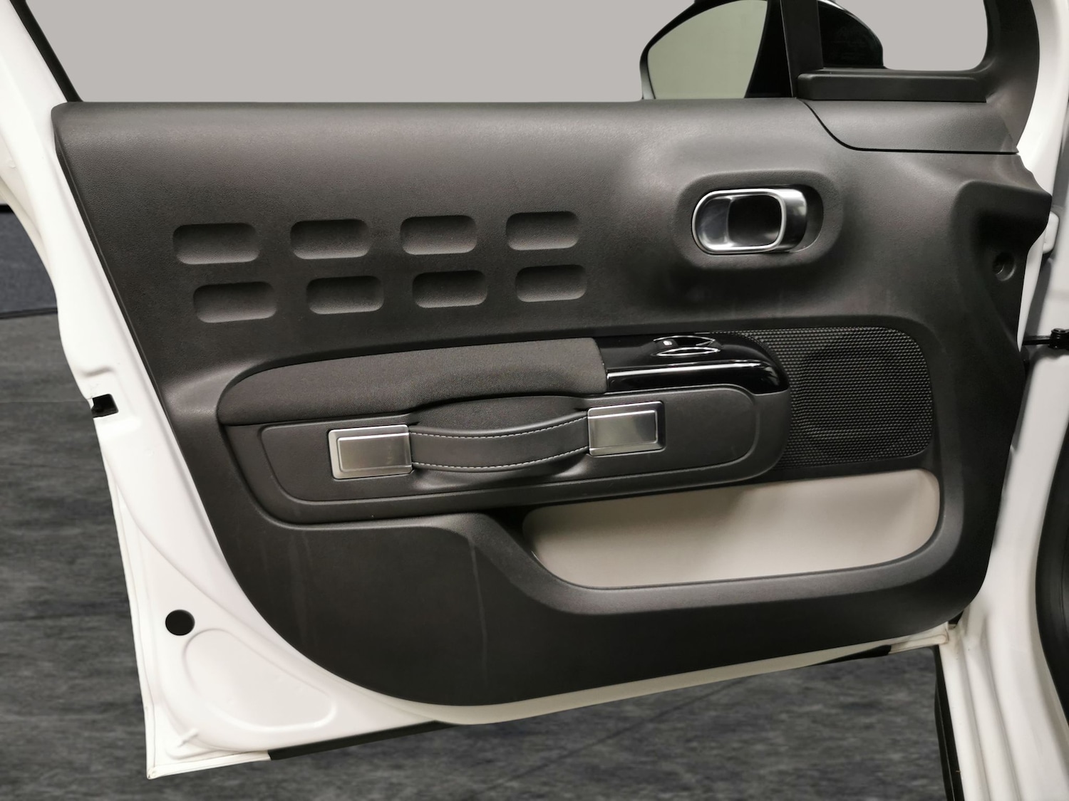 Used Citroen C3 2023 for sale - 77778302: Photo 27