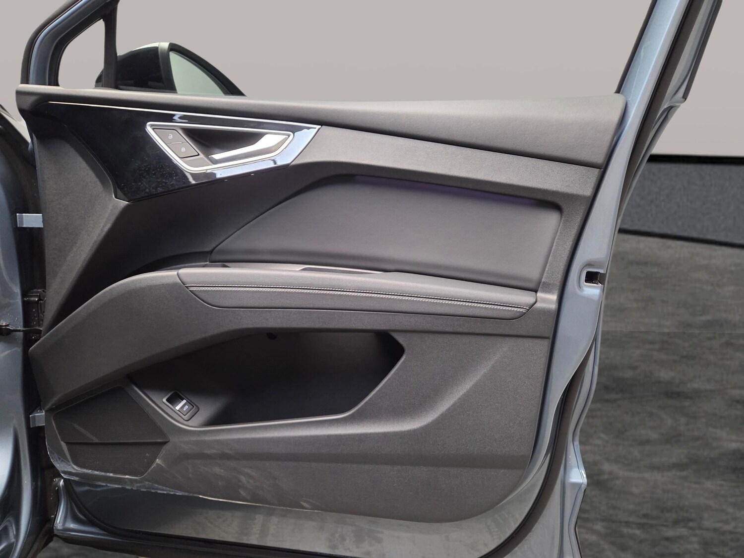 Used Audi Q4 e-tron 2024 for sale - 77842008: Photo 30