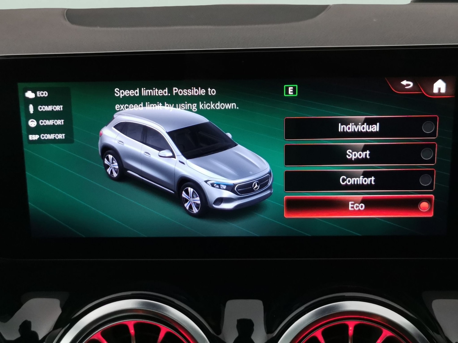 Used Mercedes-Benz EQA for sale - 76439547: Photo 32