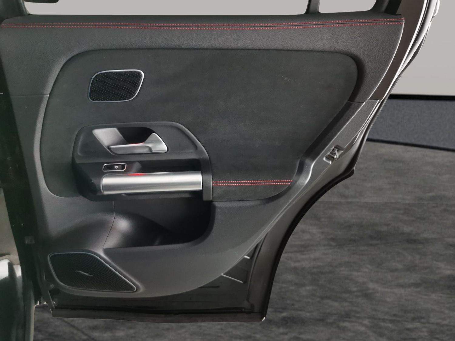 Used Mercedes-Benz EQA for sale - 76439547: Photo 46