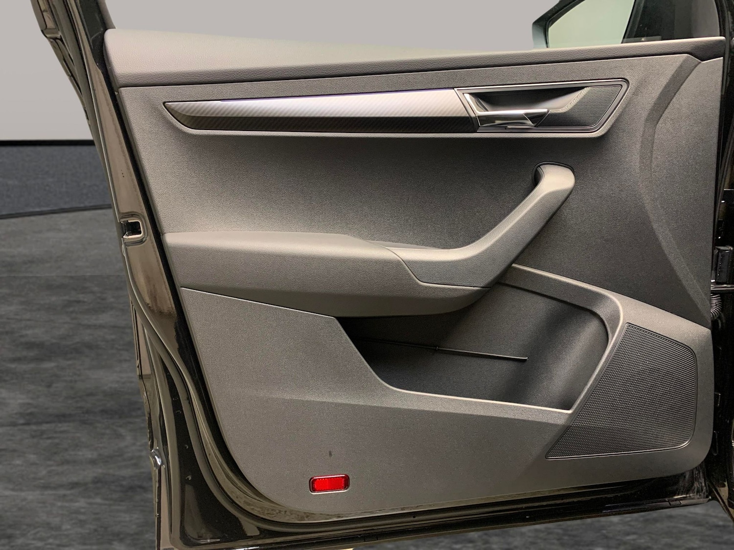 Used Skoda Karoq 2025 for sale - 77296514: Photo 25