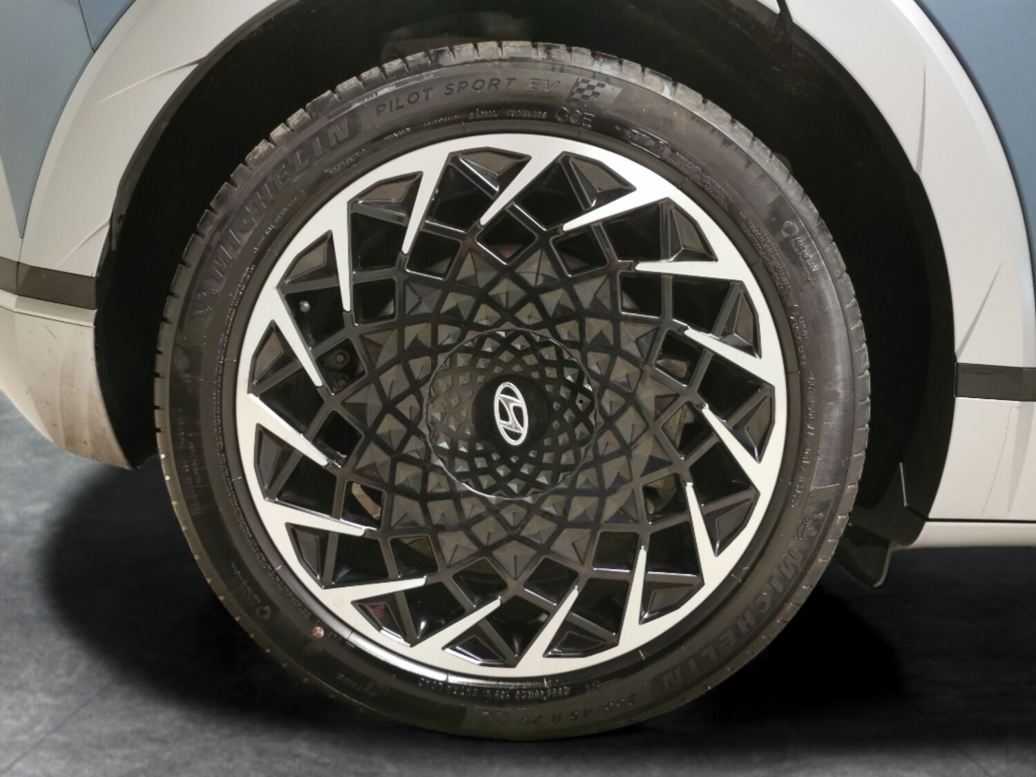 Used Hyundai IONIQ 5 2024 for sale - 78053992: Photo 31