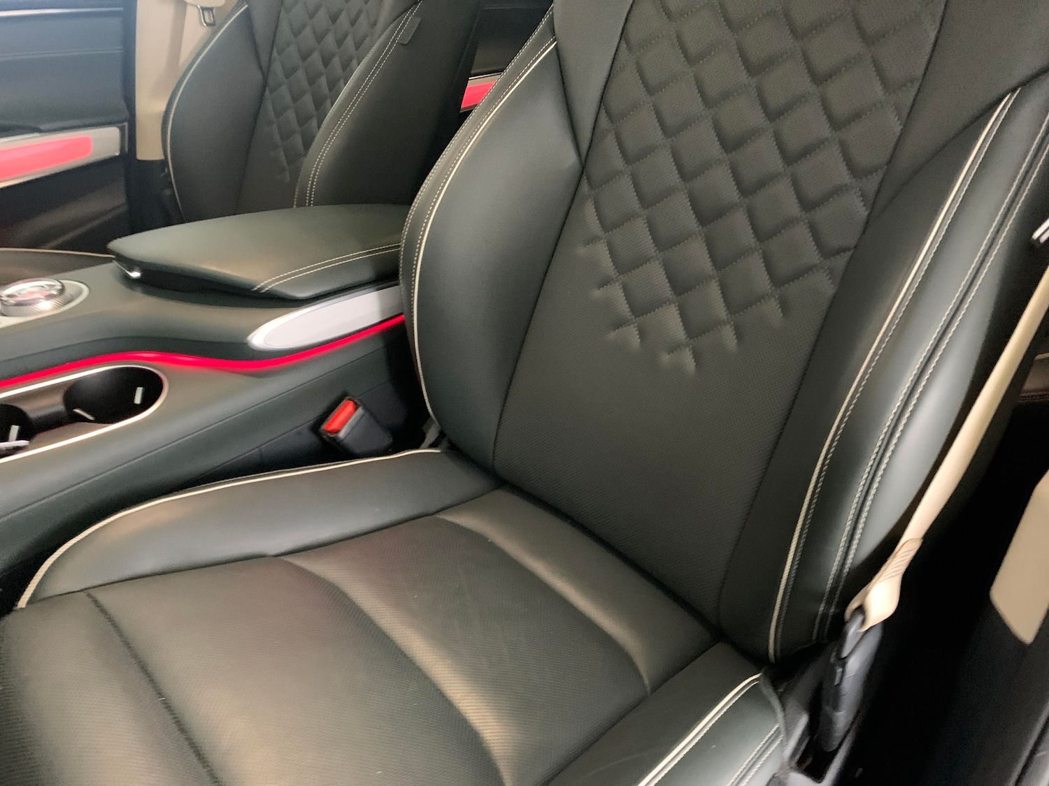 Used Genesis GV70 2024 for sale - 76889162: Photo 6