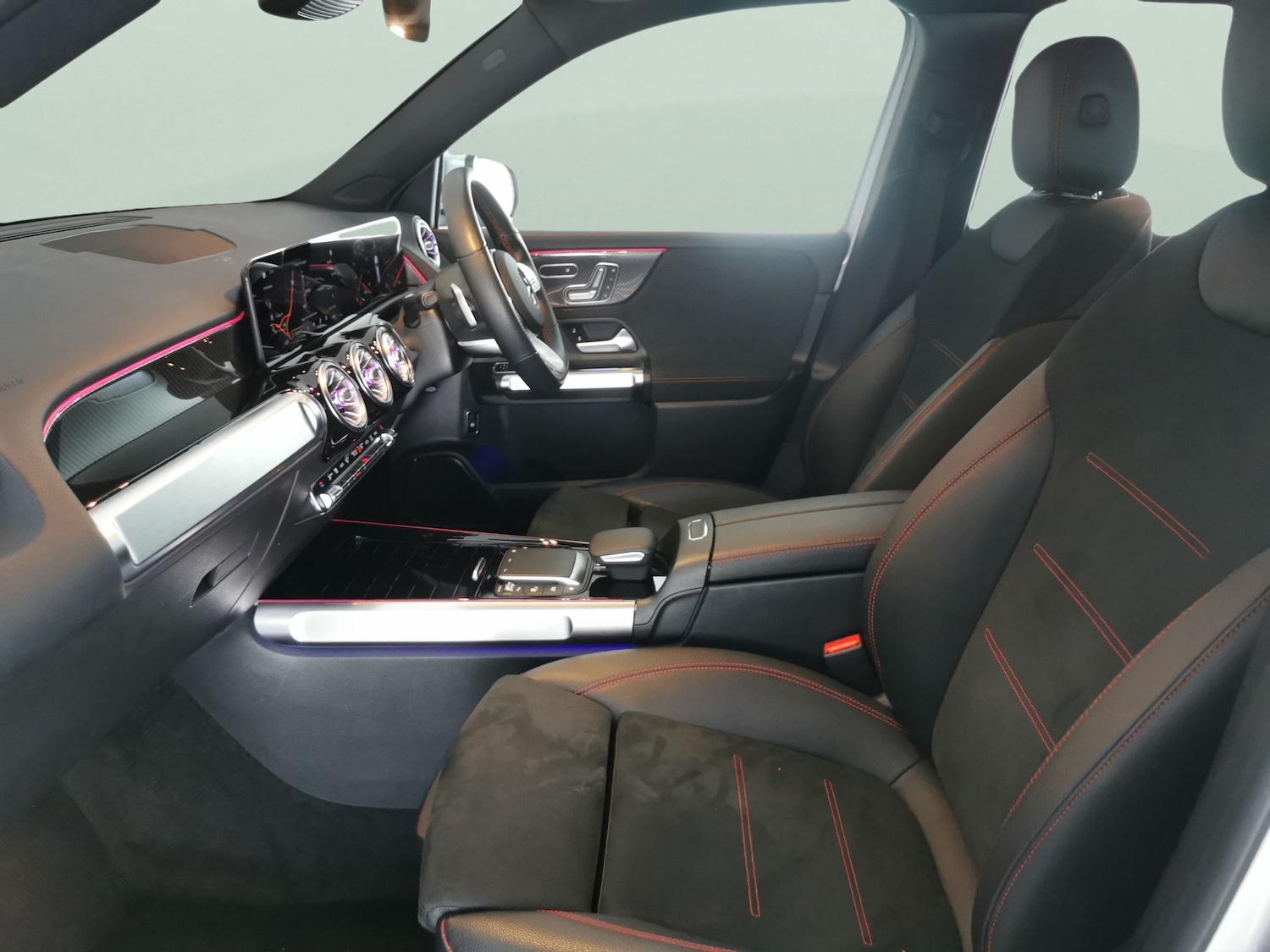 Used Mercedes-Benz GLB 2021 for sale - 76356065: Photo 4