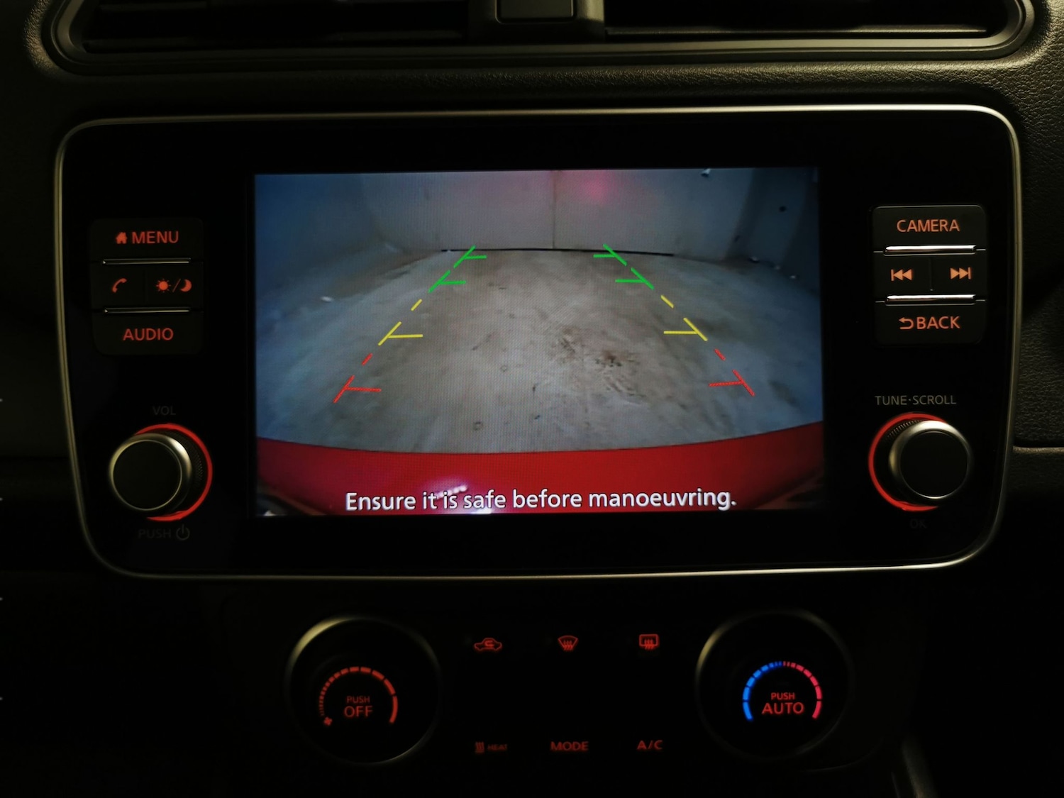 Used Nissan Leaf 2022 for sale - 77932438: Photo 5