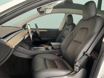 Used Tesla Model Y 2022 for sale - 79083129: Photo