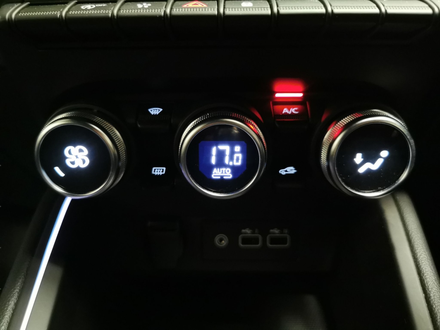 Used Renault Clio 2024 for sale - 76477666: Photo 19