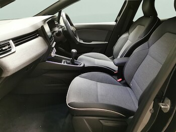 Used Renault Clio undefined for sale - 76477666: Photo