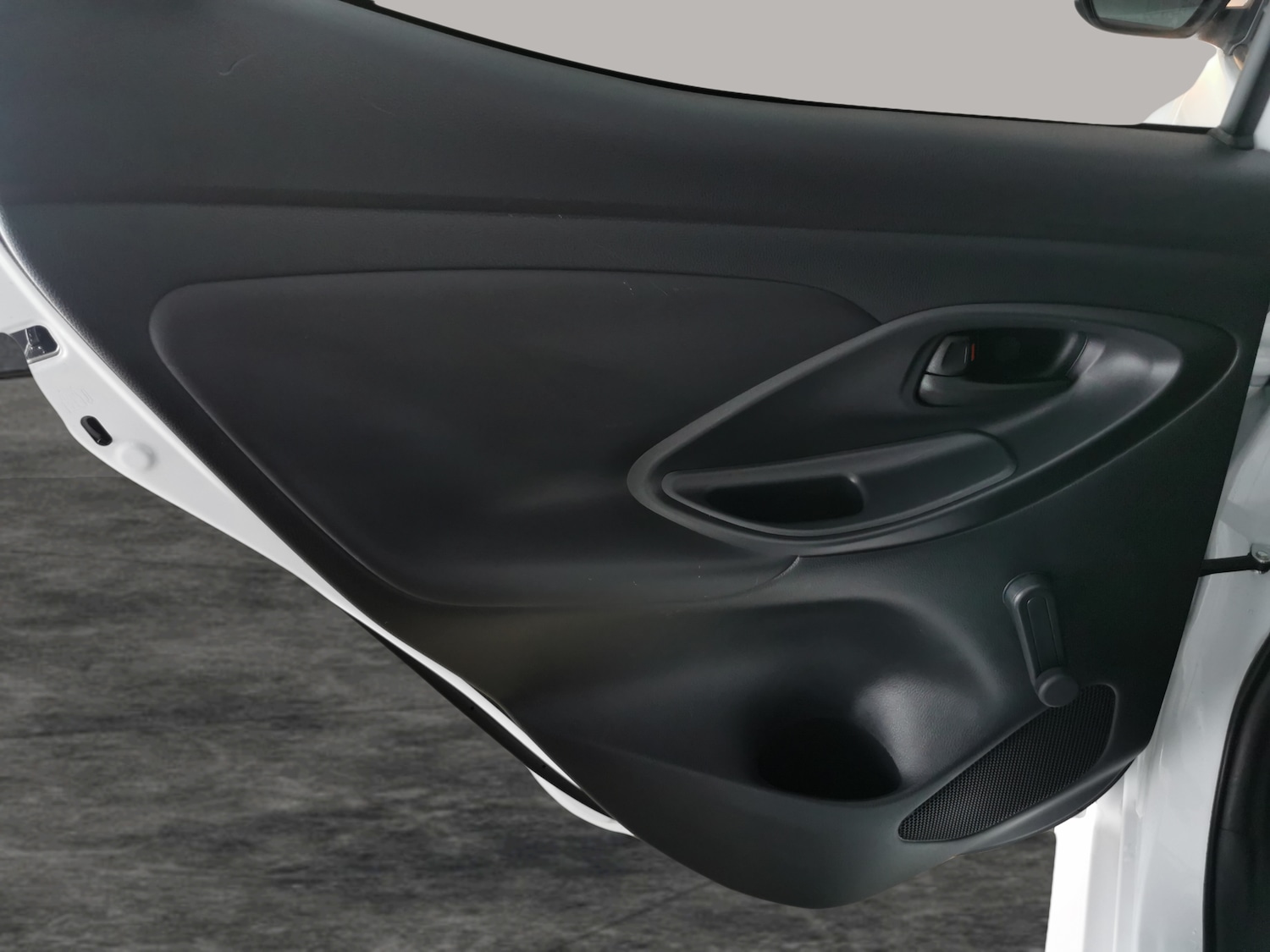 Used Toyota Yaris 2023 for sale - 77648541: Photo 23