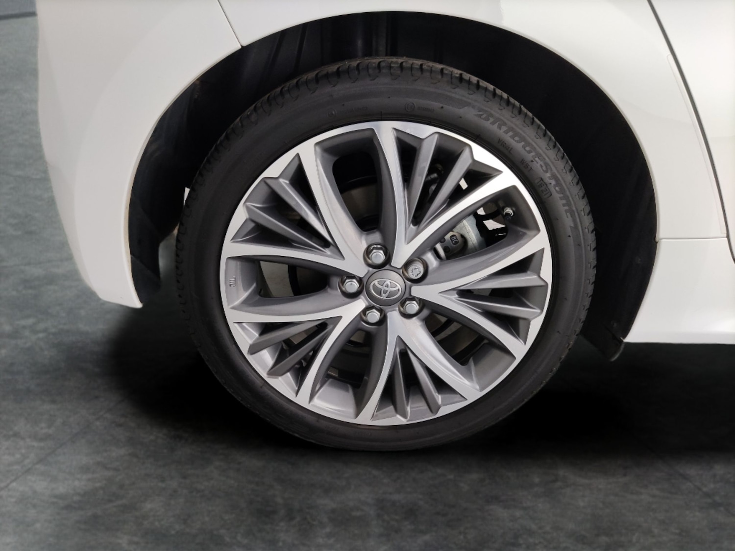 Used Toyota Yaris 2021 for sale - 78122668: Photo 24