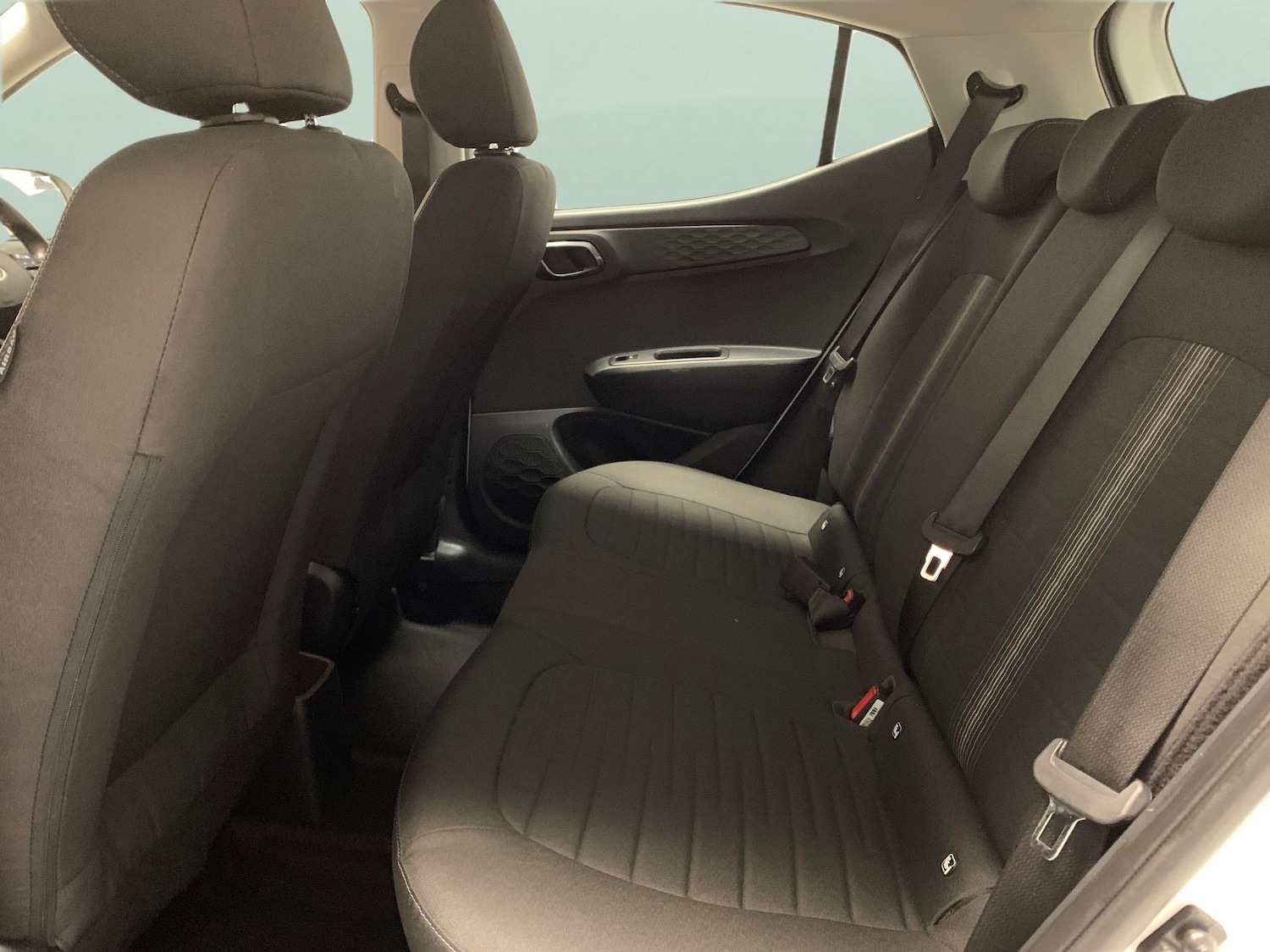 Used Hyundai i10 2023 for sale - 76954797: Photo 26