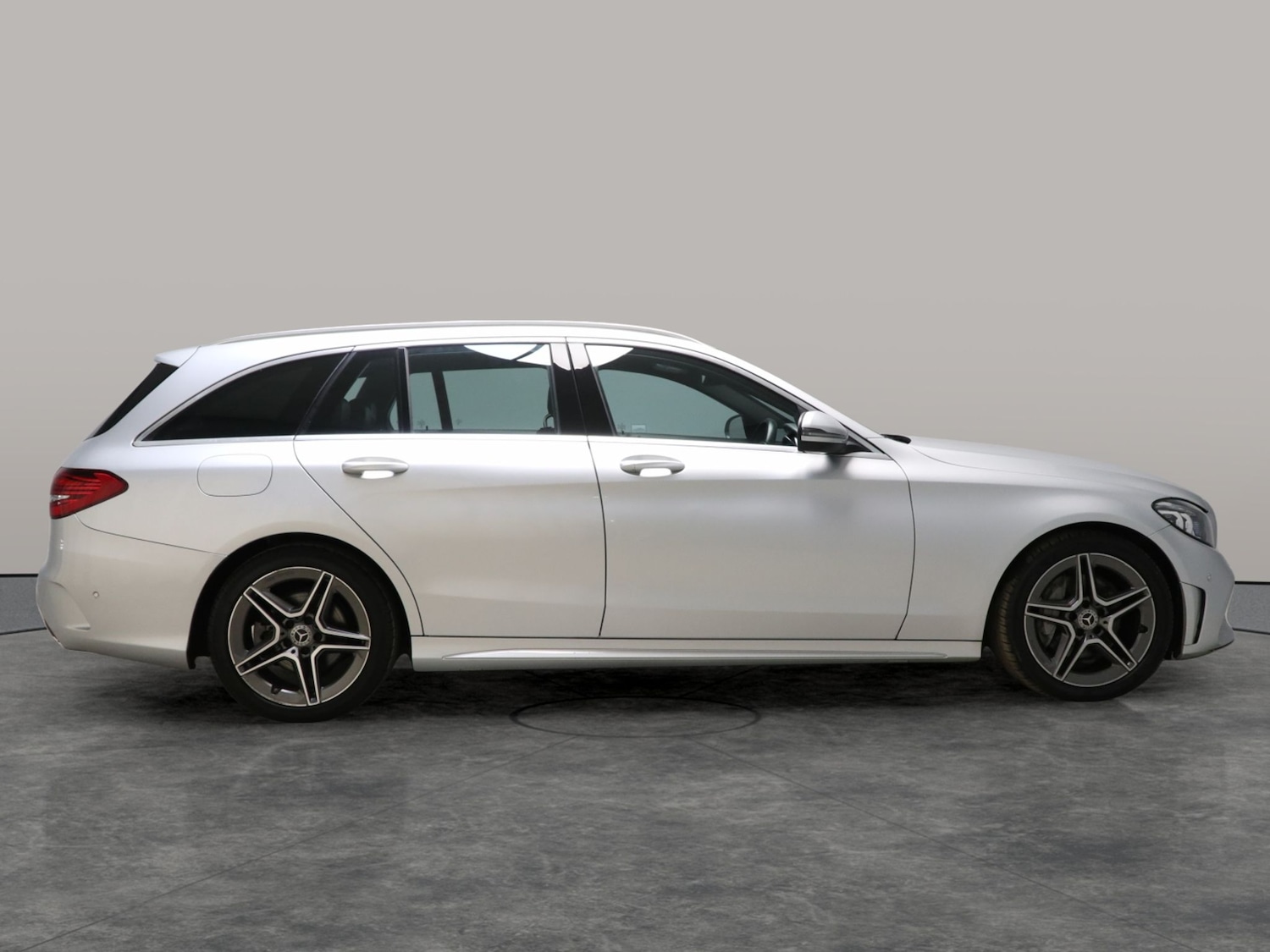 Used Mercedes-Benz C-Class 2019 for sale - 76155921: Photo 11
