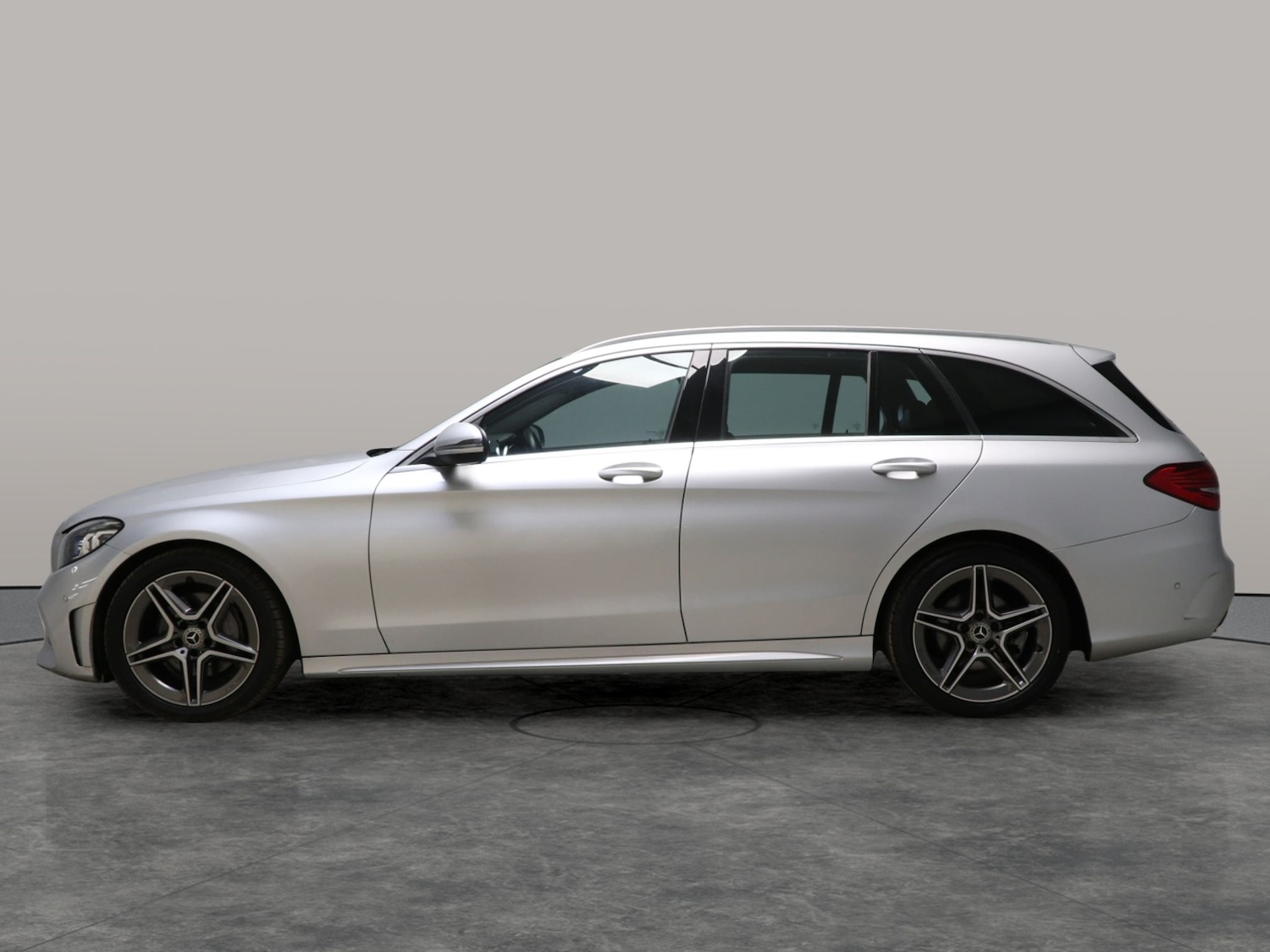 Used Mercedes-Benz C-Class 2019 for sale - 76155921: Photo 16