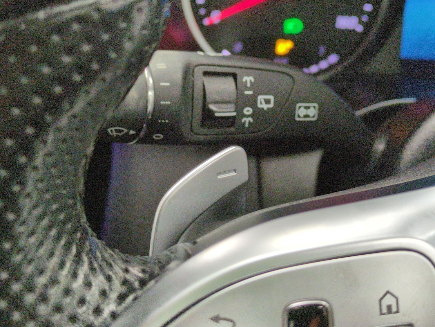 Used Mercedes-Benz C-Class 2019 for sale - 76155921: Photo 23