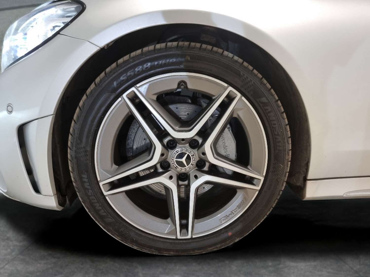 Used Mercedes-Benz C-Class 2019 for sale - 76155921: Photo 27