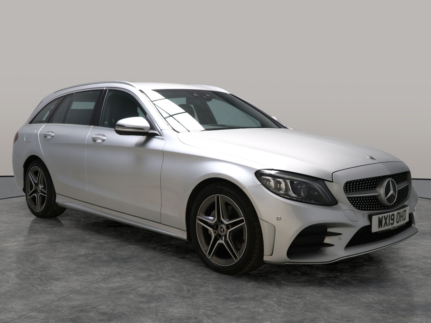 Used Mercedes-Benz C-Class 2019 for sale - 76155921: Photo 9