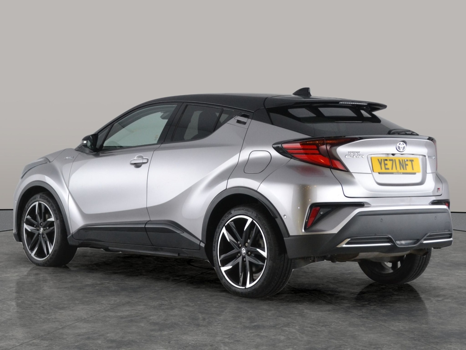 Used Toyota C-HR 2021 for sale - 77272073: Photo 9