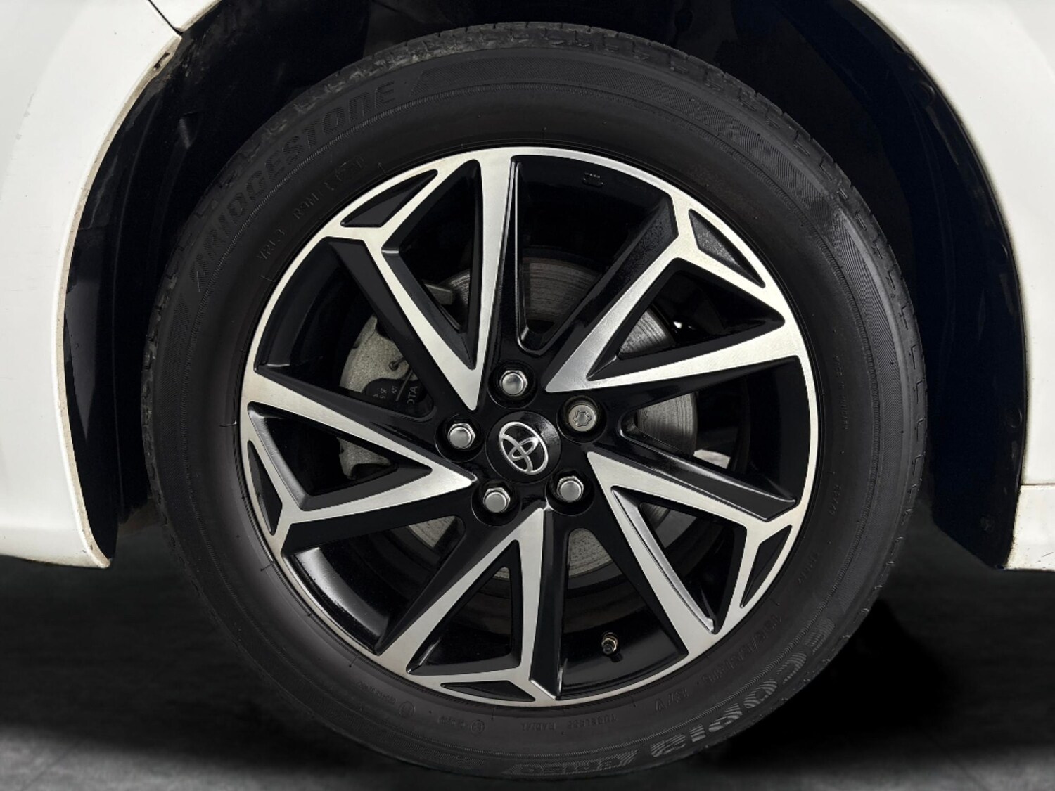 Used Toyota Yaris 2021 for sale - 77614965: Photo 22