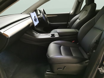 Used Tesla Model Y 2023 for sale - 79614162: Photo