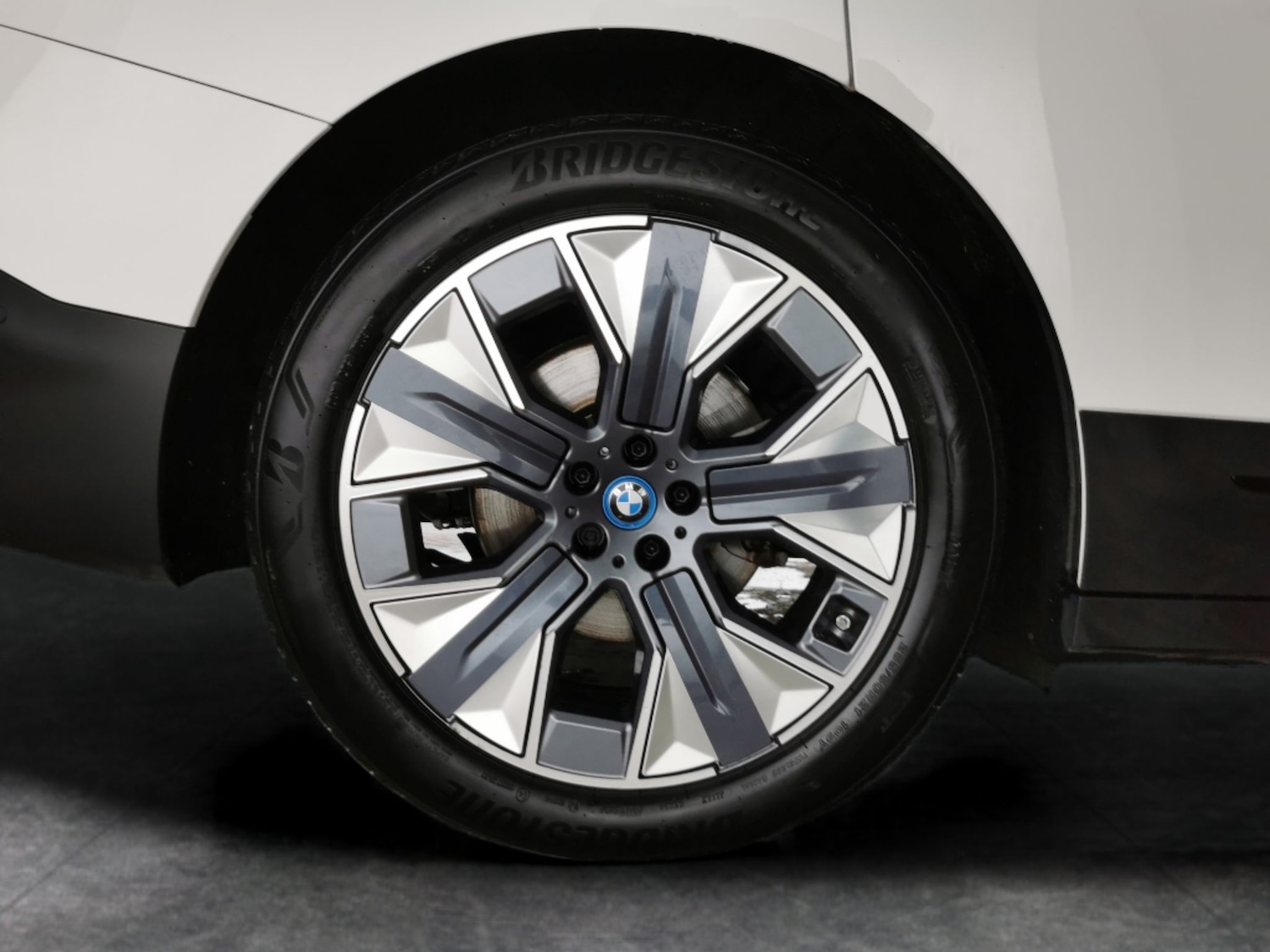 Used BMW iX 2024 for sale - 77619611: Photo 30