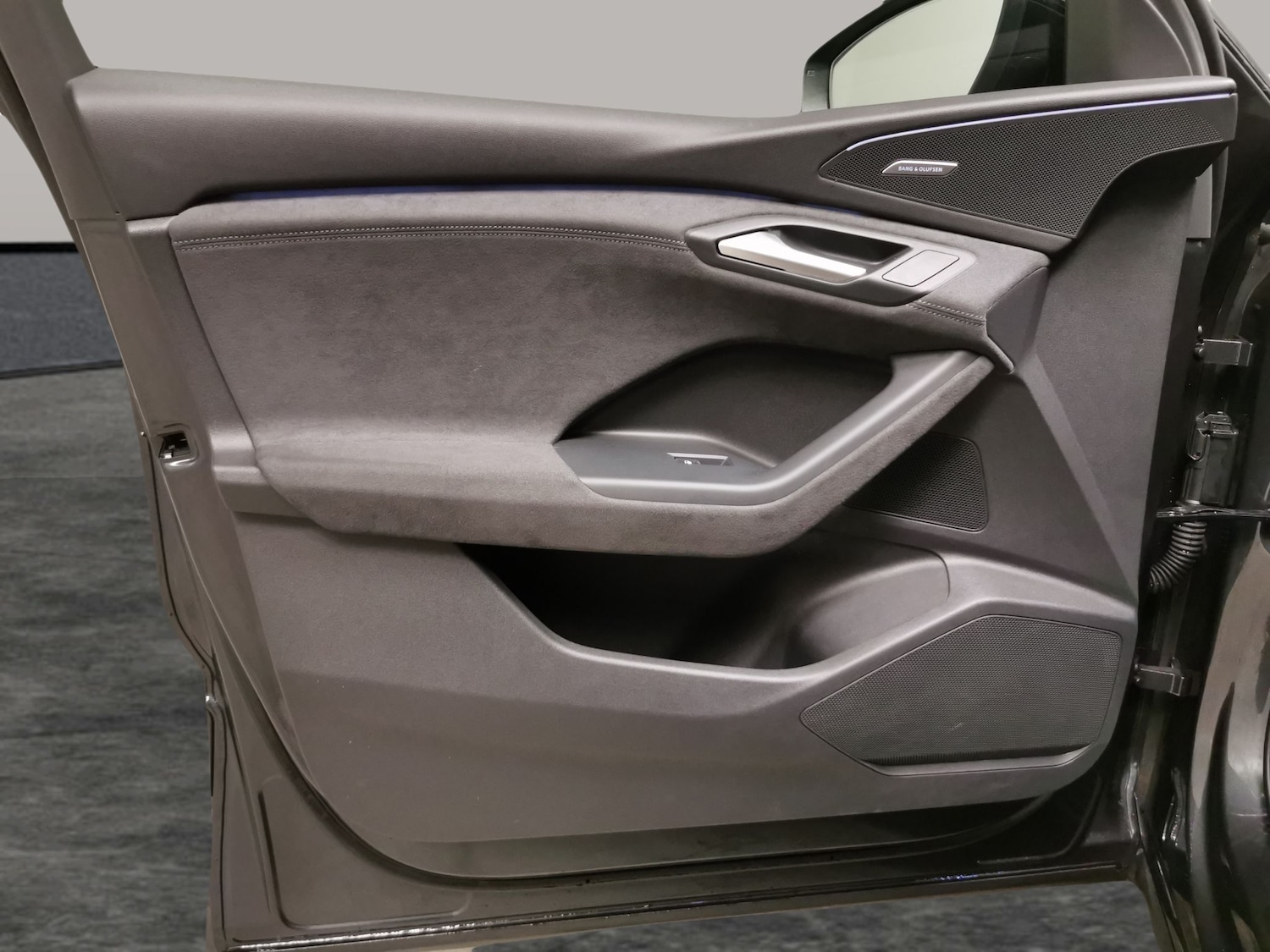 Used Audi Q6 e-tron 2024 for sale - 77259447: Photo 41