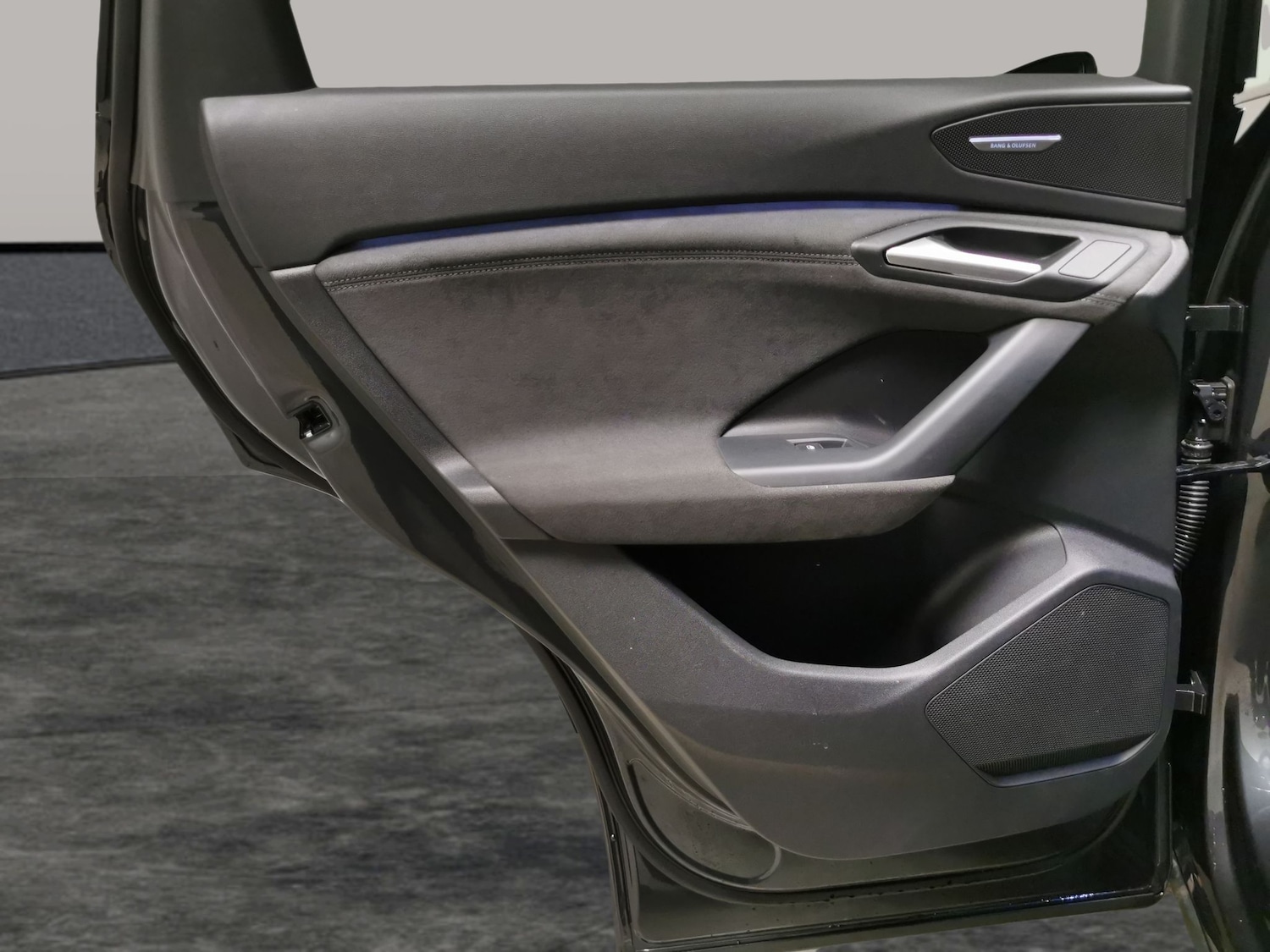 Used Audi Q6 e-tron 2024 for sale - 77259447: Photo 42