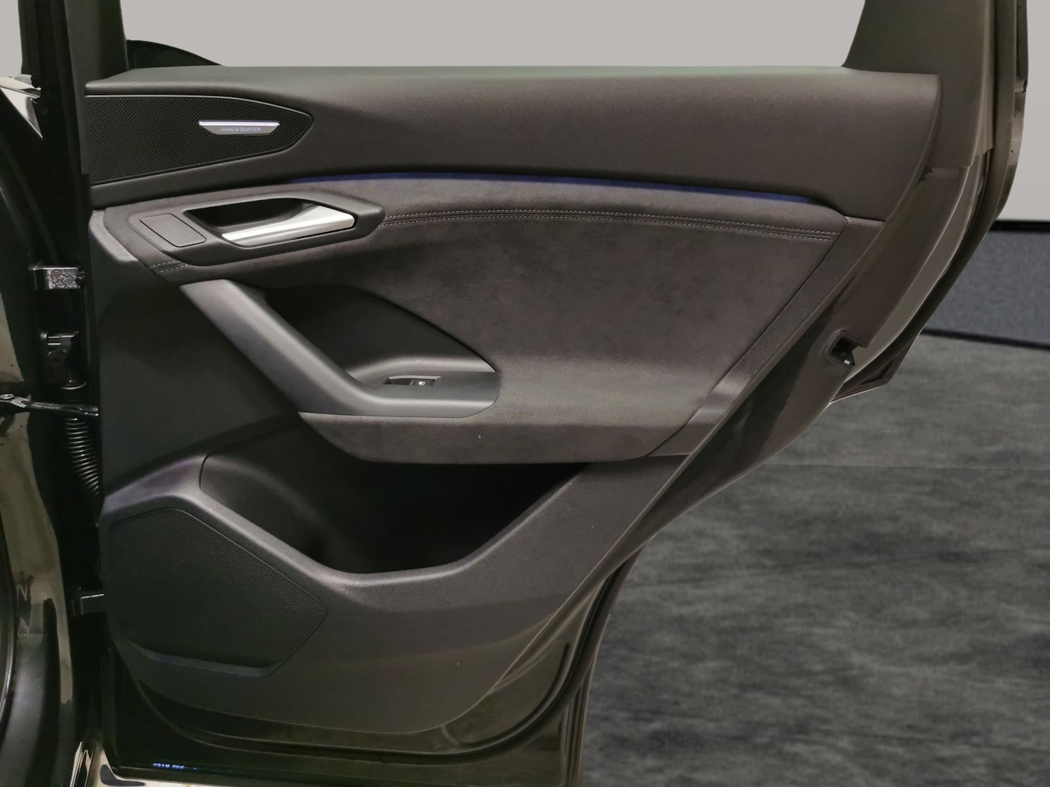 Used Audi Q6 e-tron 2024 for sale - 77259447: Photo 43