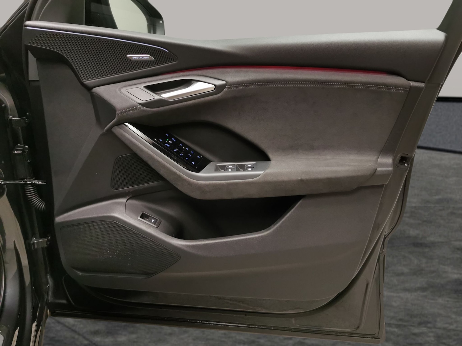 Used Audi Q6 e-tron 2024 for sale - 77259447: Photo 44