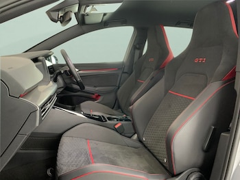 Used Volkswagen Golf 2023 for sale - 78789975: Photo