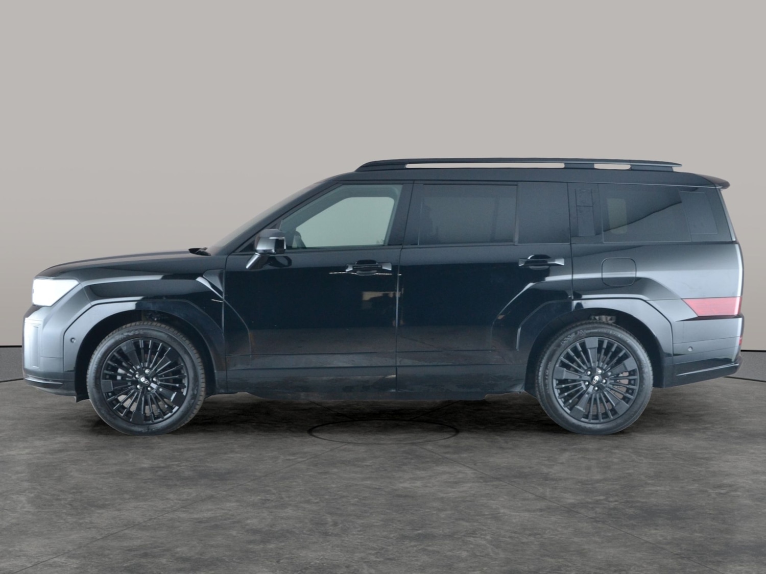 Used Hyundai Santa Fe for sale - 77318605: Photo 16