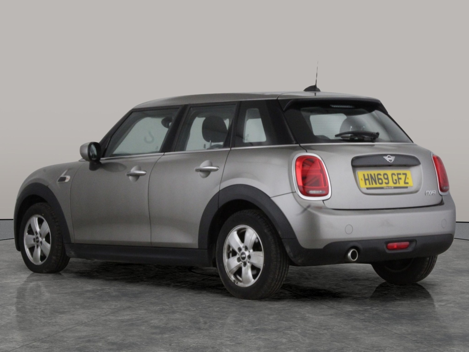 Used MINI Hatch 2019 for sale - 77529849: Photo 11