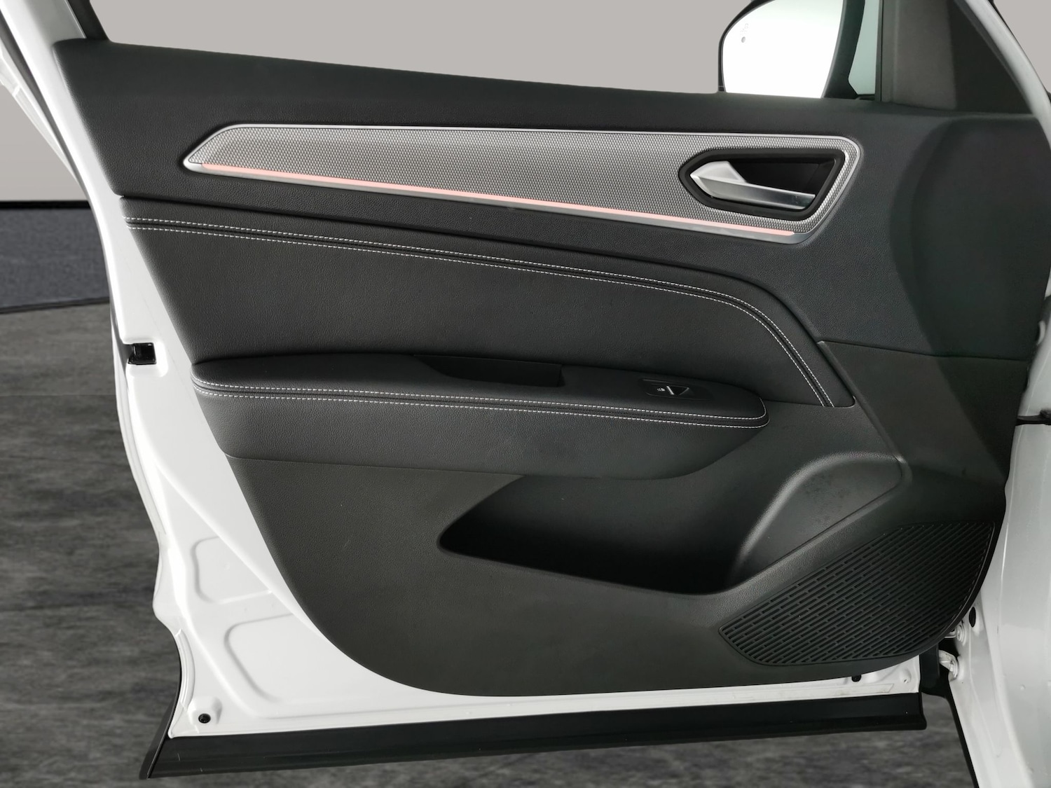 Used Renault Arkana 2022 for sale - 77018586: Photo 27