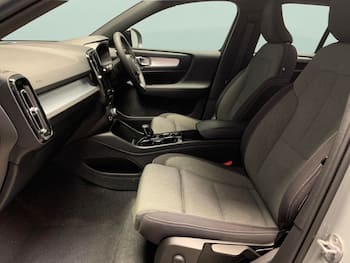 Used Volvo XC40 2023 for sale - 79749119: Photo