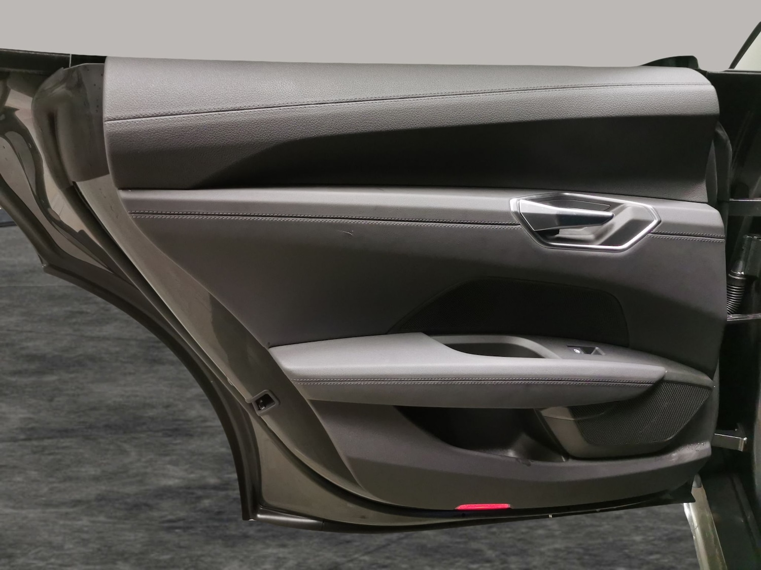 Used Audi e-tron GT 2022 for sale - 77034124: Photo 26