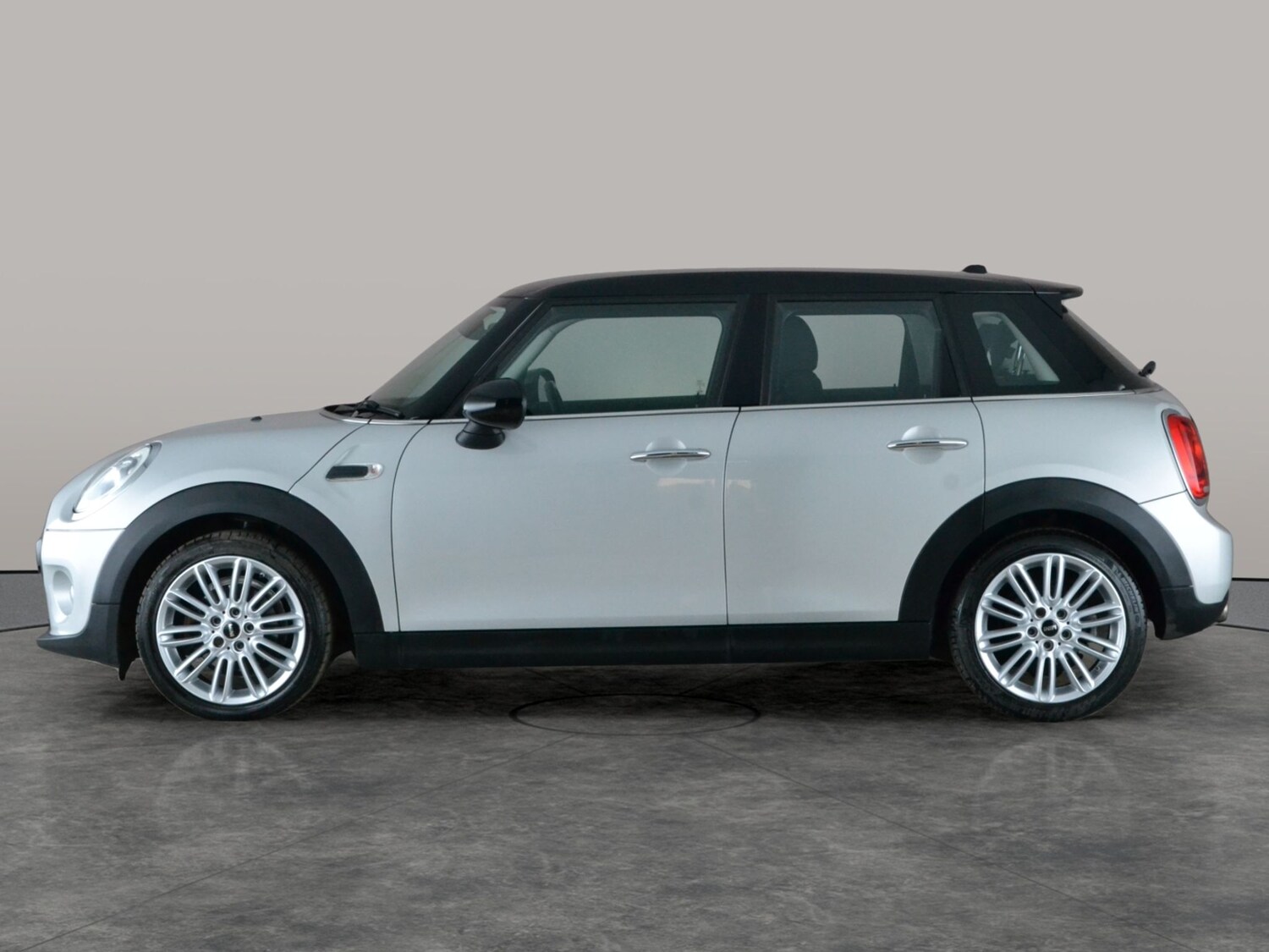Used MINI Hatch 2018 for sale - 78221134: Photo 12