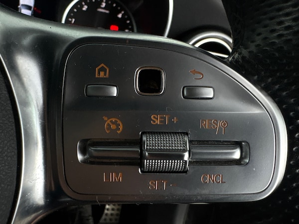 Used Mercedes-Benz GLC 2020 for sale - 76248958: Photo 29